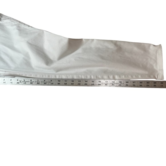 Calvin Klein Zipped Ankle Skinny Stretch 3 Pocket White Jean Style Pants. - Picture 4 of 9